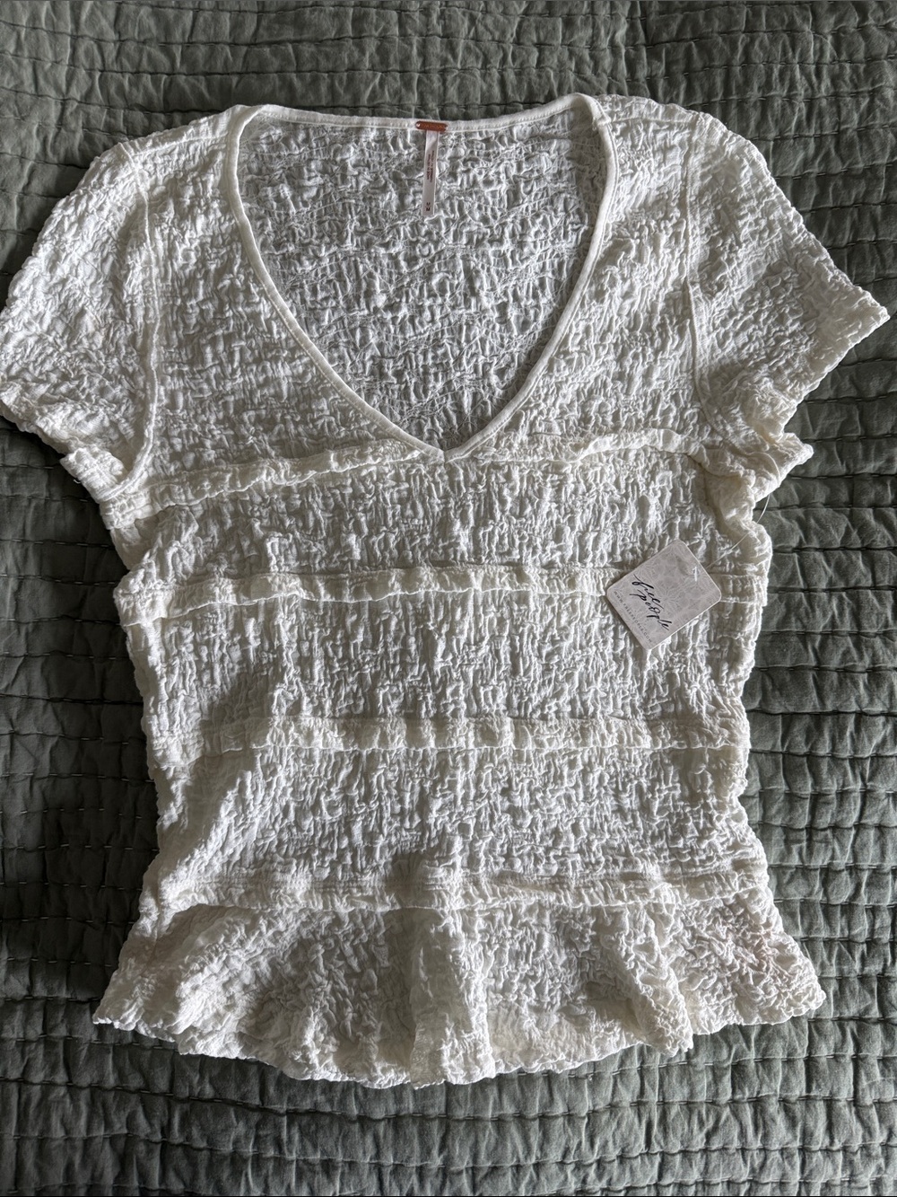 Free People White Crinkled V-Neck Peplum Tee